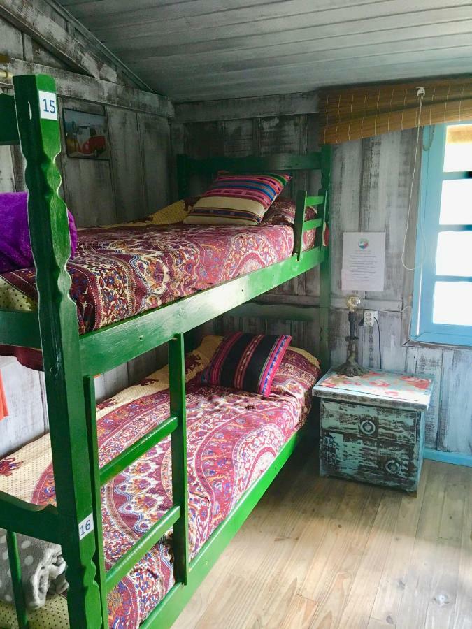 Casahostel Floresce Praia do Rosa Bagian luar foto